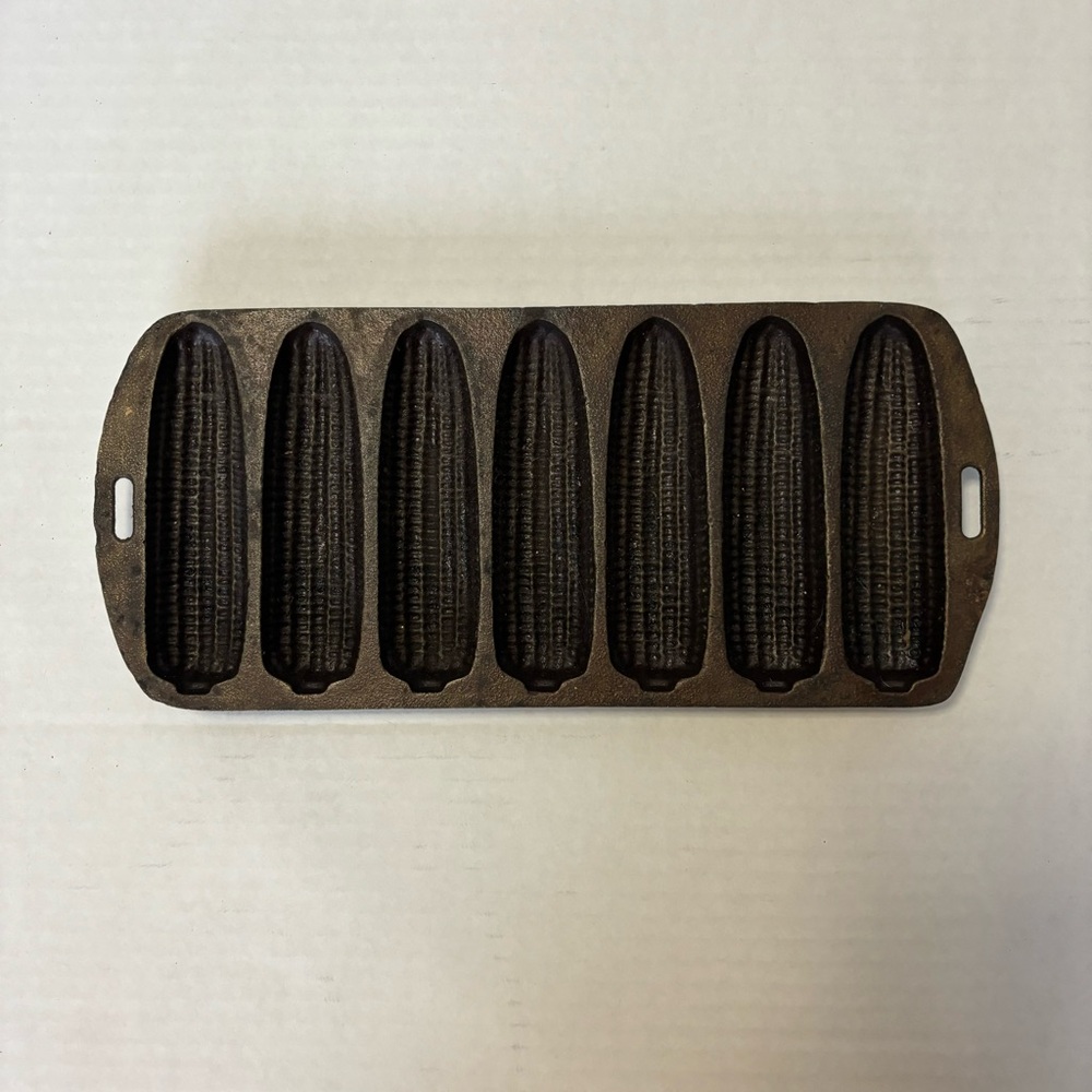Vintage Cast Iron Corn Bread Mold